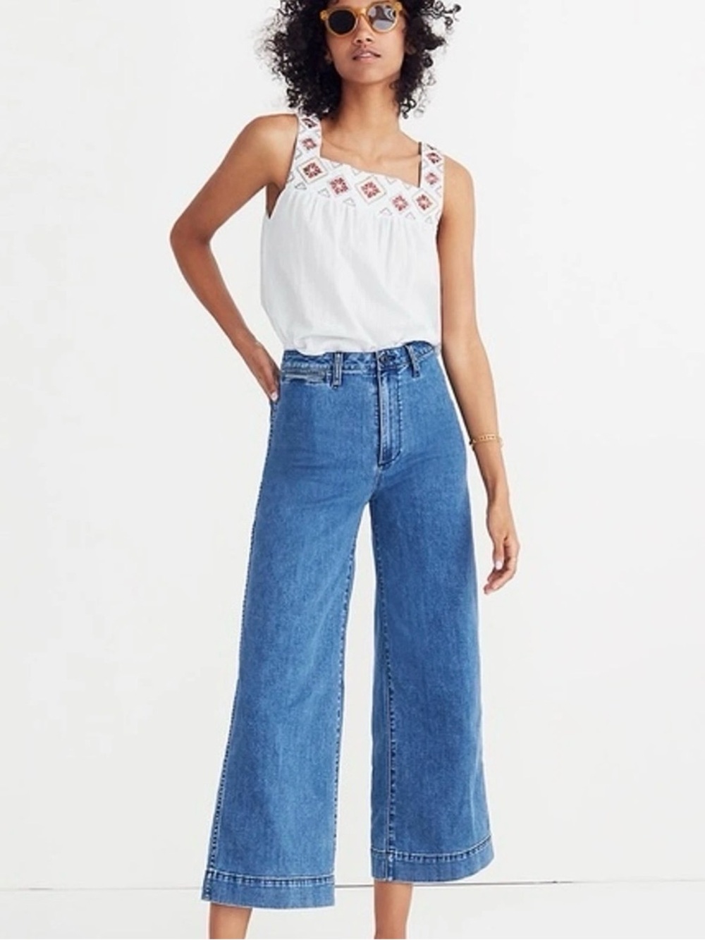 Madewell Emmett Wide Leg Super High Rise Crop Jeans With A Clean Wide Hem